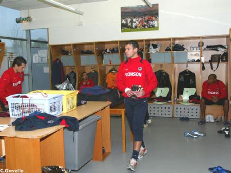 LE VESTIAIRE