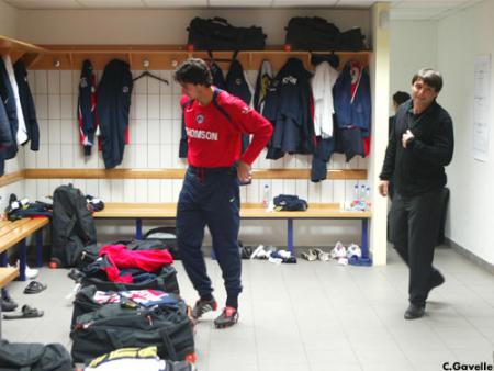 LETIZI DANS LE VESTIAIRE